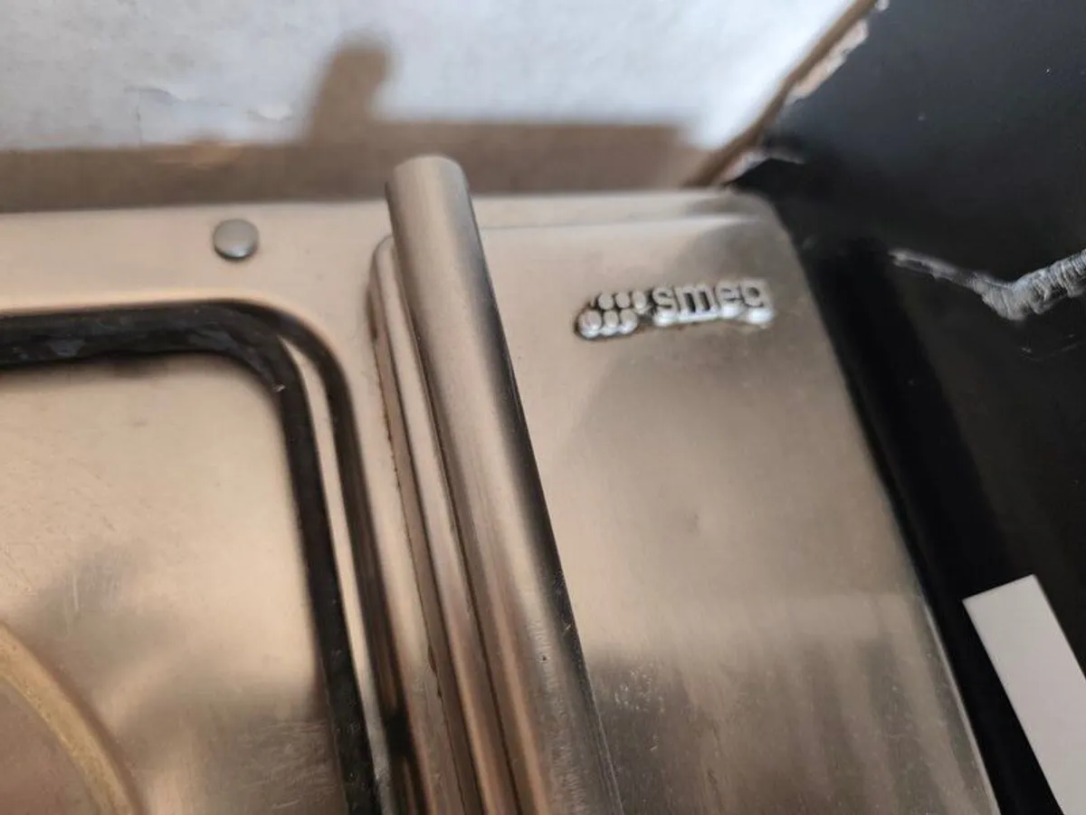 Smeg 5 Ring Gas Hob - Image 3