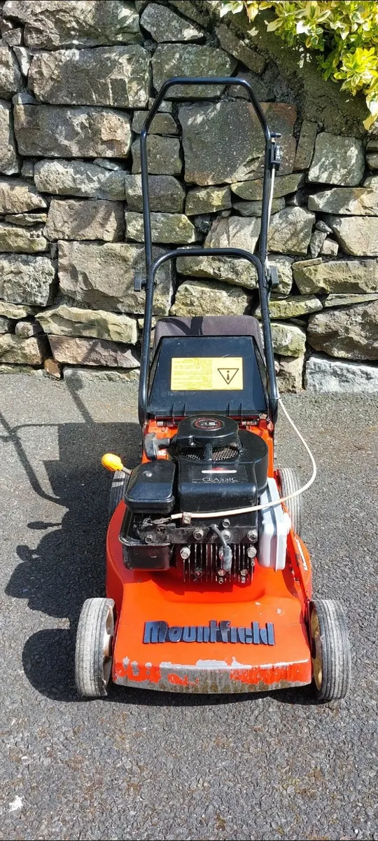 Mountfield Classic mower. - Image 1