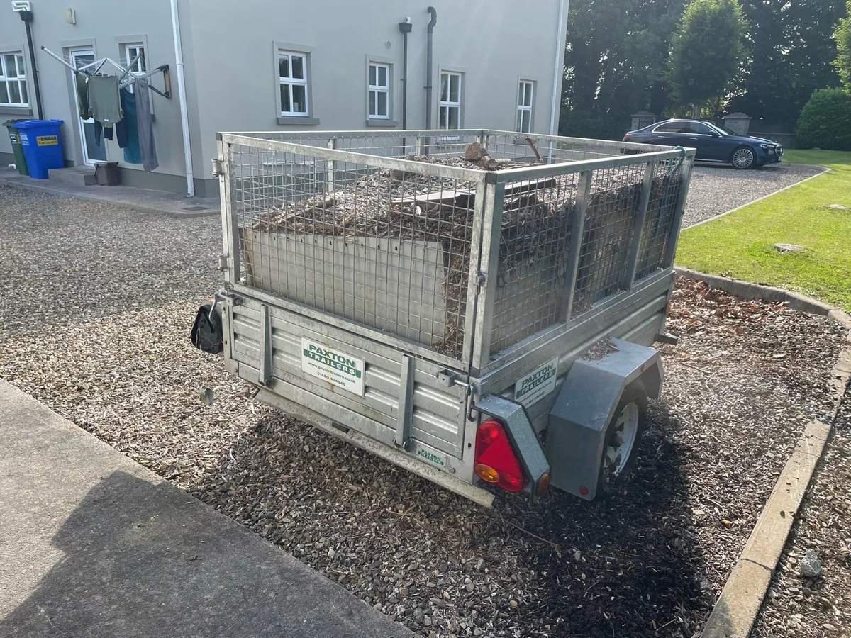 Domestic trailer - Image 1