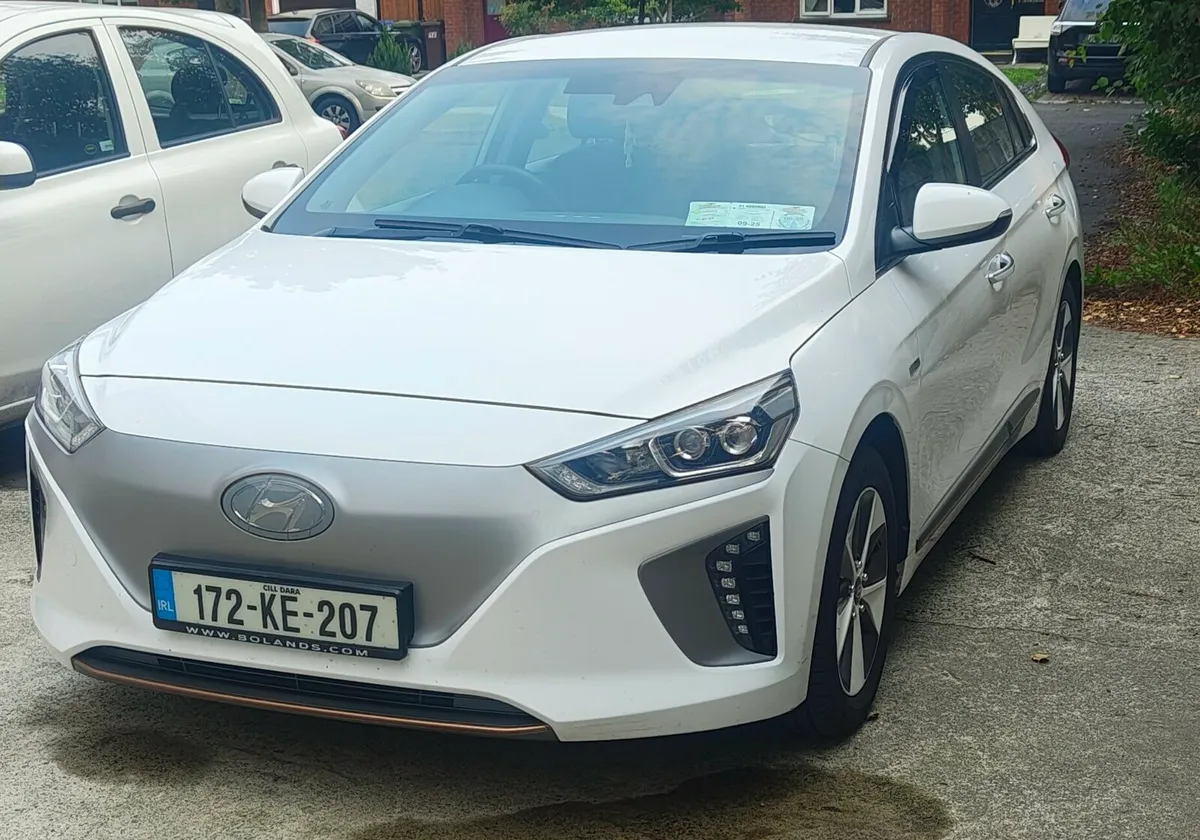 Hyundai Ioniq 28KWH Electric 2017 - Image 1