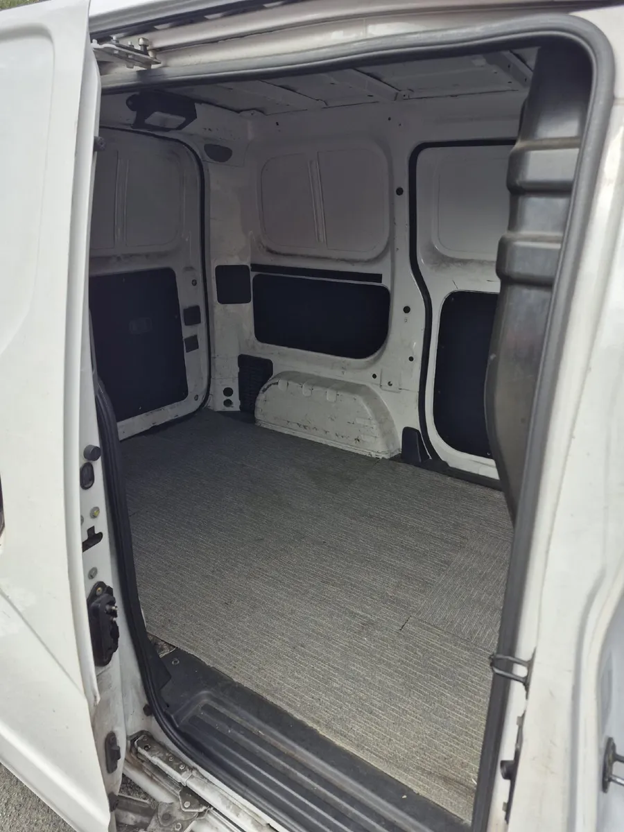Nissan NV200 2017 - Image 3