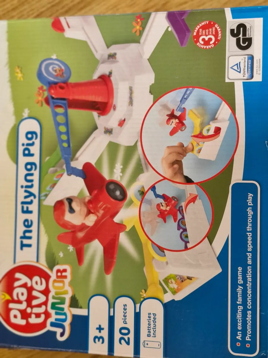 Selection of small games - Image 3