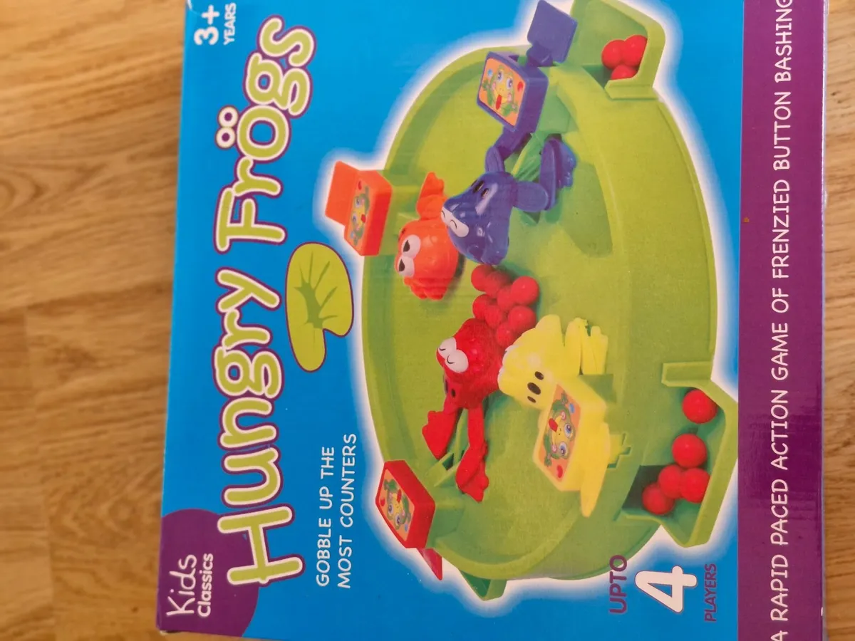 Selection of small games - Image 4