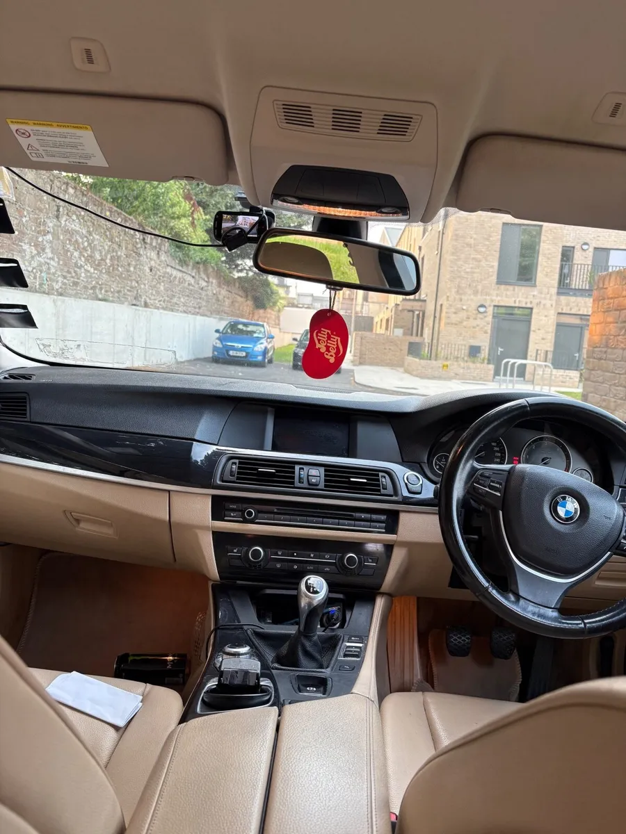 2012 bmw 5 series efficient dynamics - Image 4