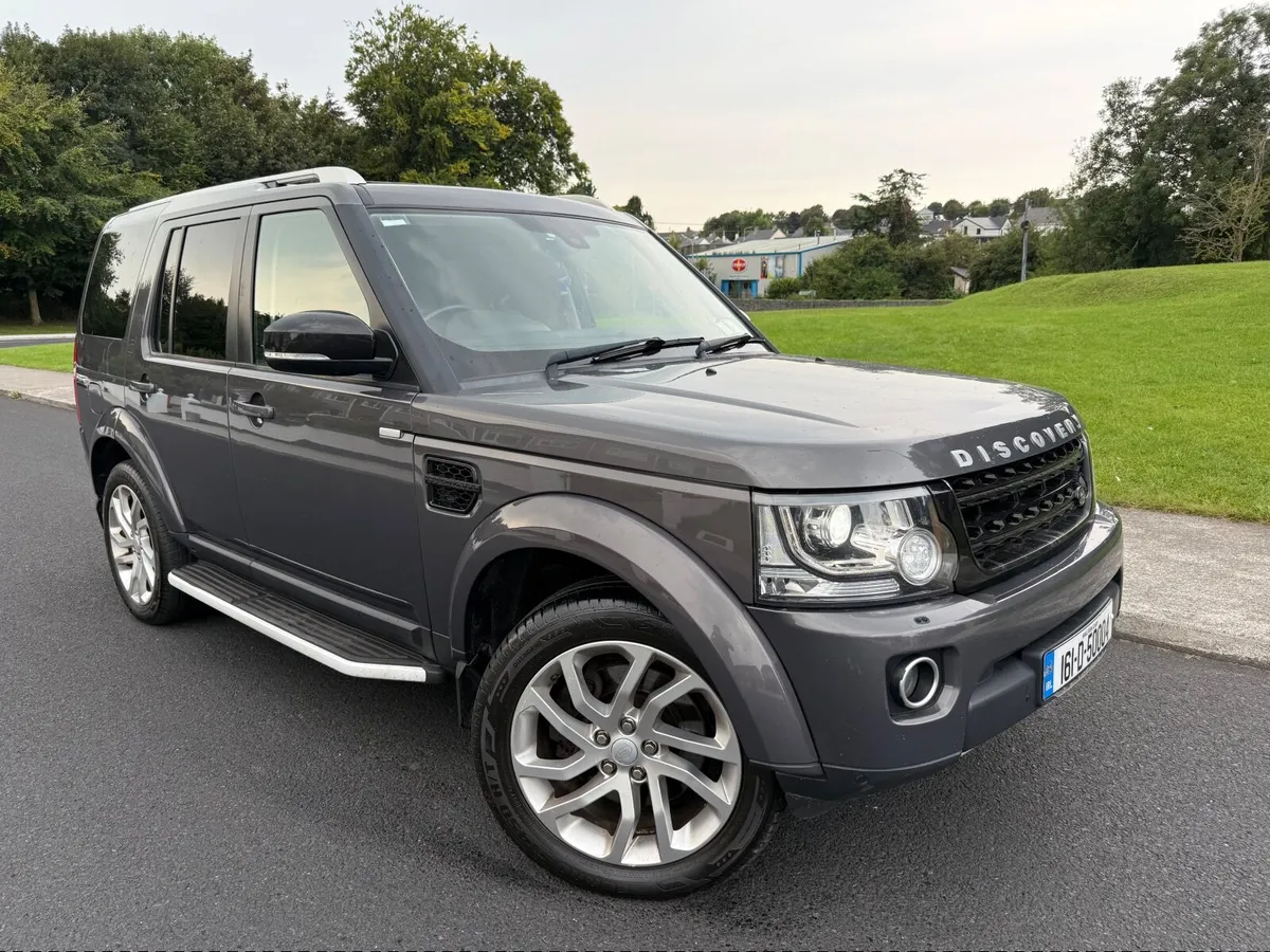 Land Rover Discovery 2016 7 Seats Landmark - Image 1