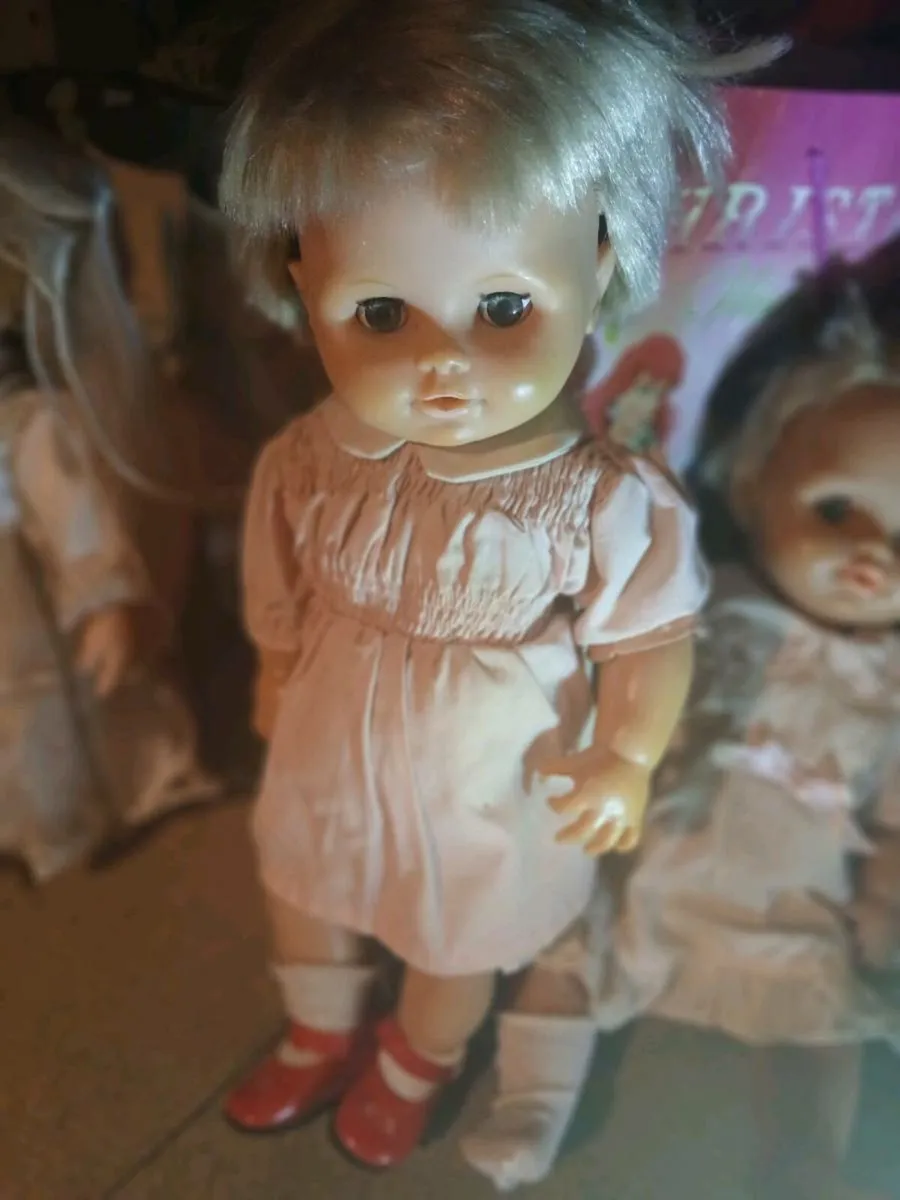 Tiny tears - Image 1