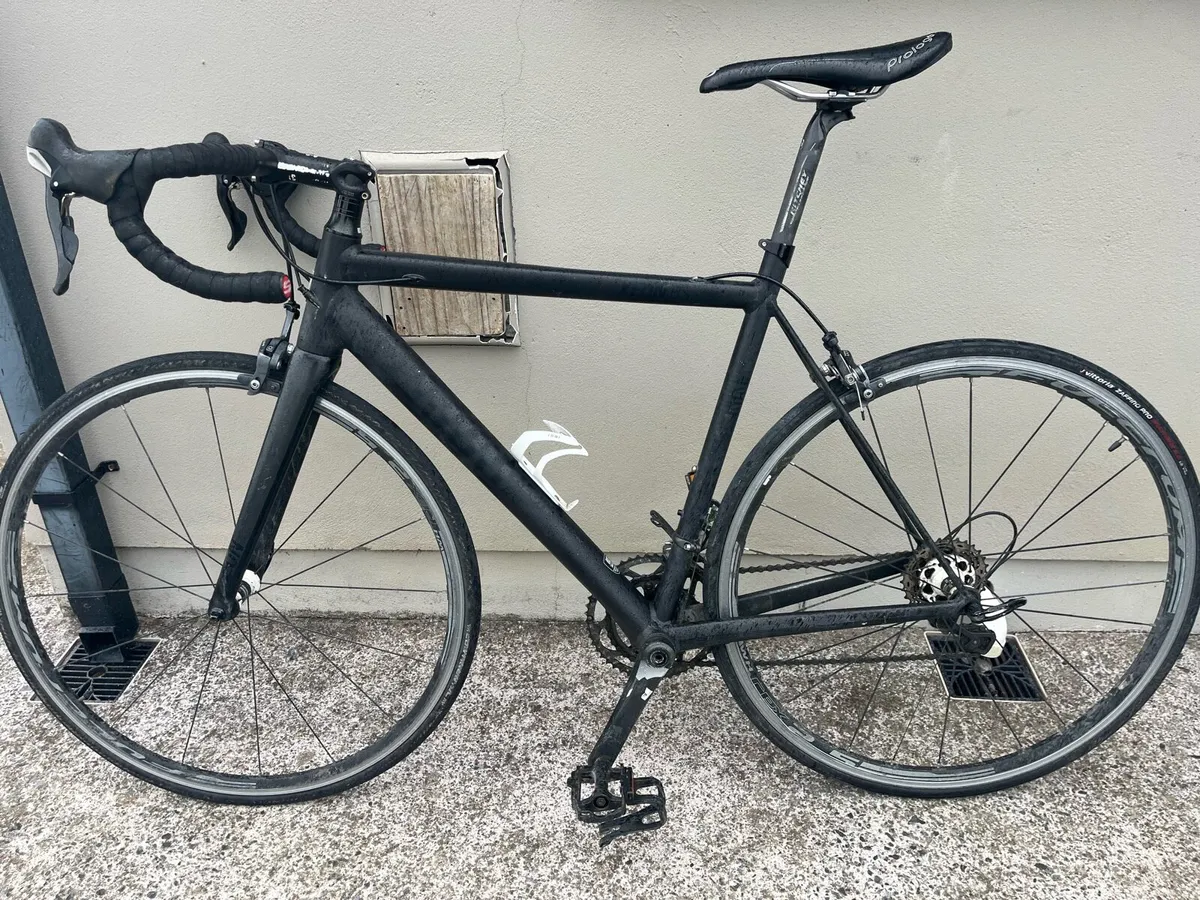 Rose 7005 t6 road bike - Image 2