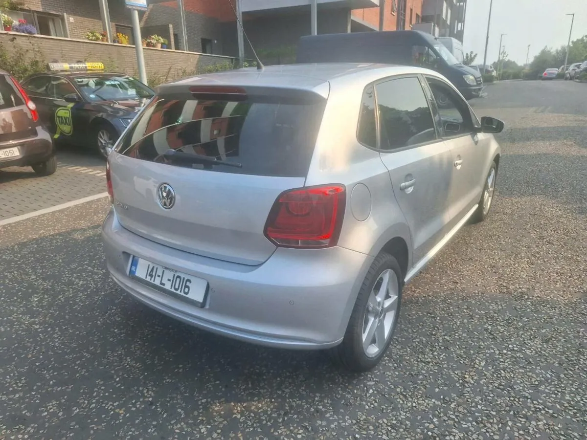 14 VW POLO €5950 - Image 3