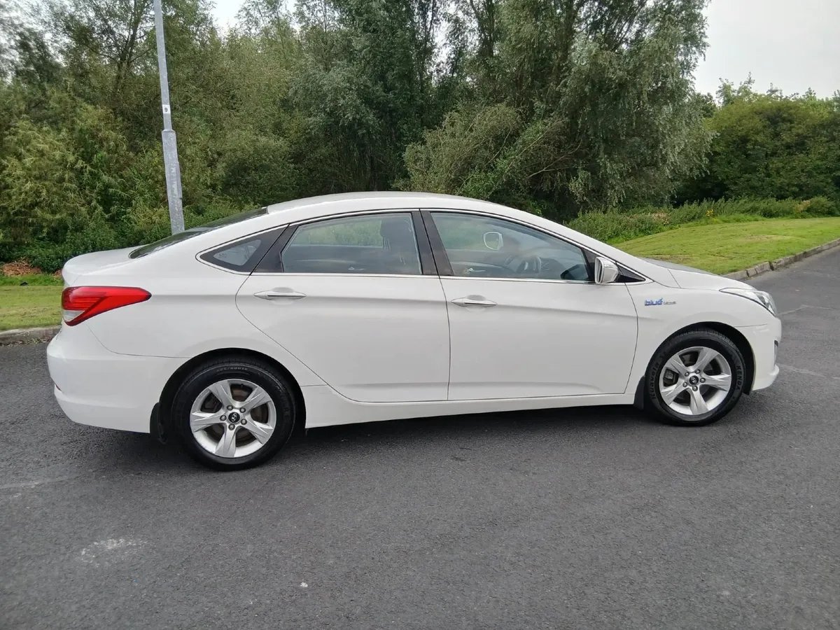 2013 Hyundai i40 Nct'd Taxed - Image 3
