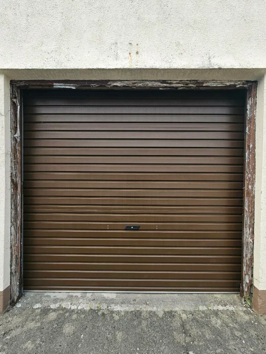 Roller Door - Image 1