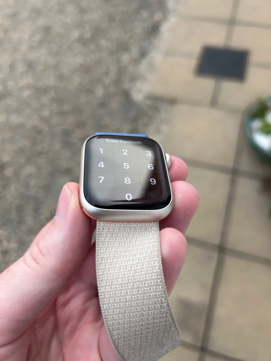 Apple Watch Series 9 45mm starlight - Image 2