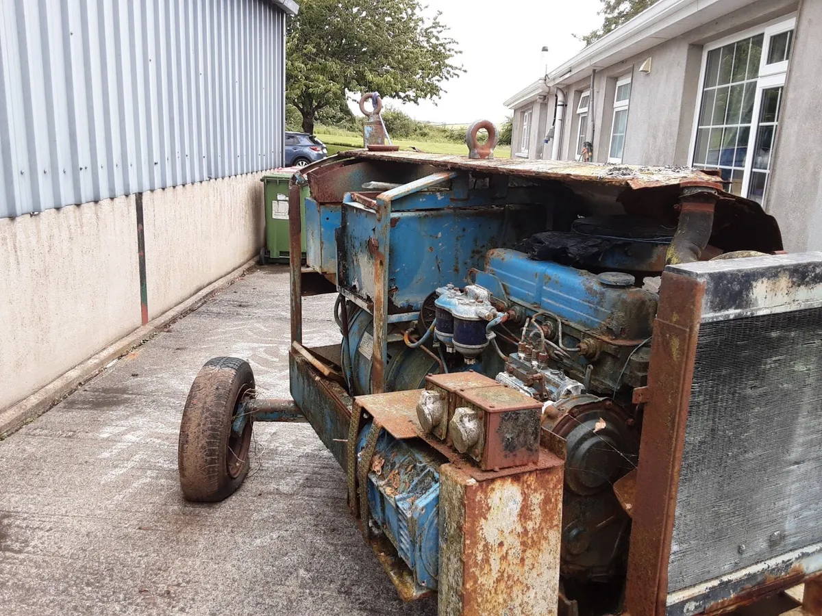 Lincoln Welder - Image 3