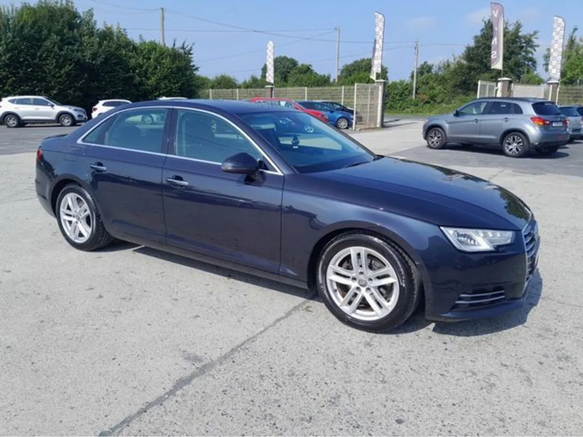 Audi A4 Limousine 2.0 TDI 150 SE Ultra 4DR - Image 3