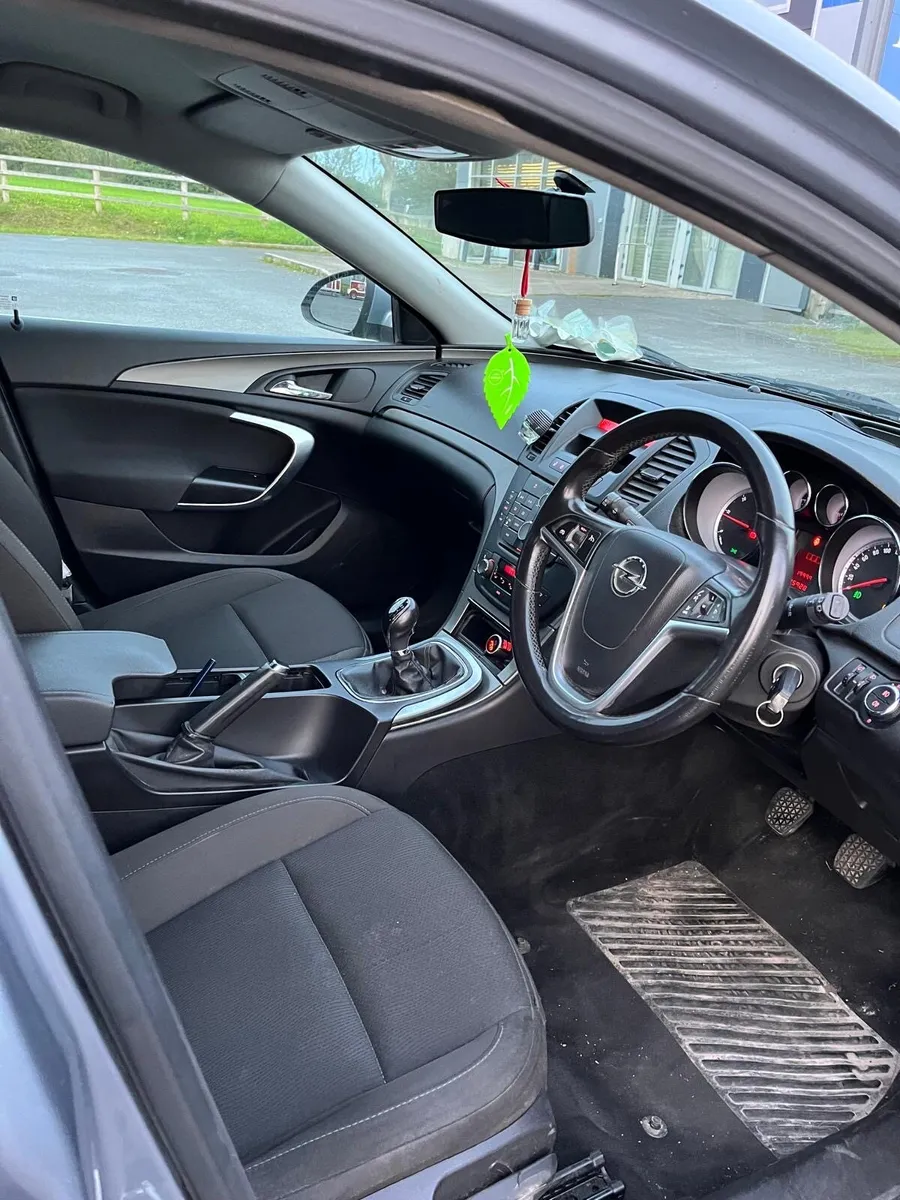 Opel Insignia - Image 2