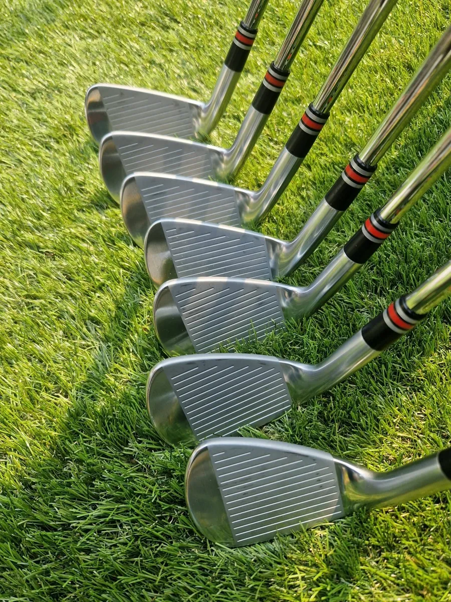 Mizuno Pro 243 irons (4 - P) - Image 3