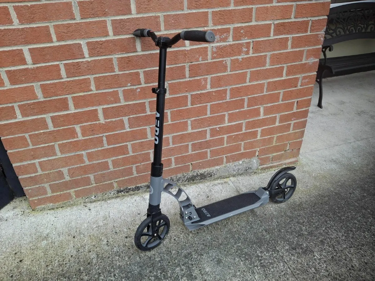 Kids Scooters - Image 1