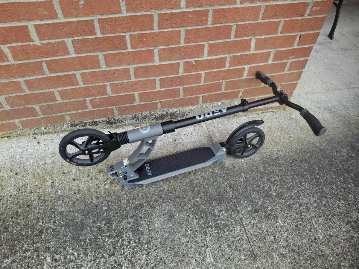 Kids Scooters - Image 2