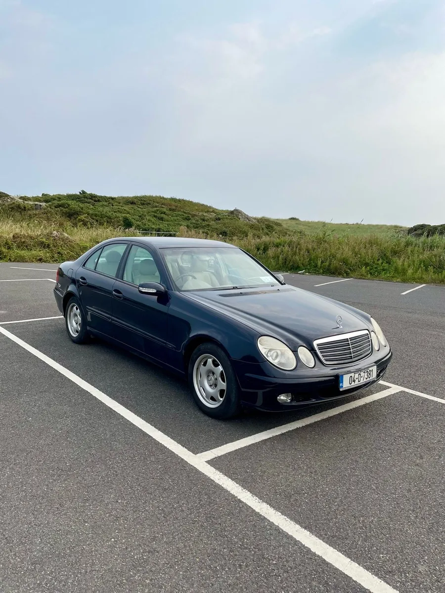 Mercedes-Benz E200 Kompressor - Image 1
