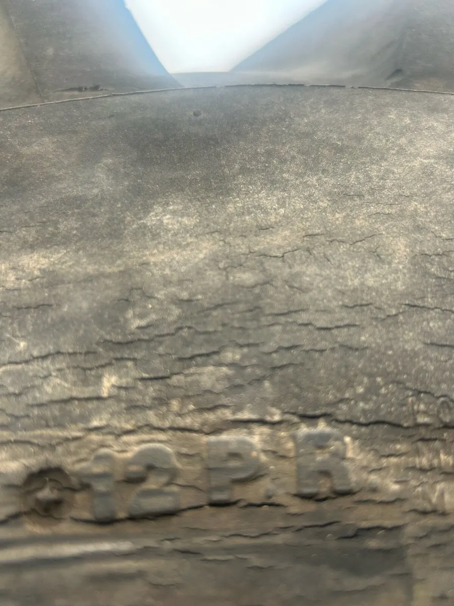 Two 16.9.28 Tyres 12 ply rating Industrial tyres - Image 3