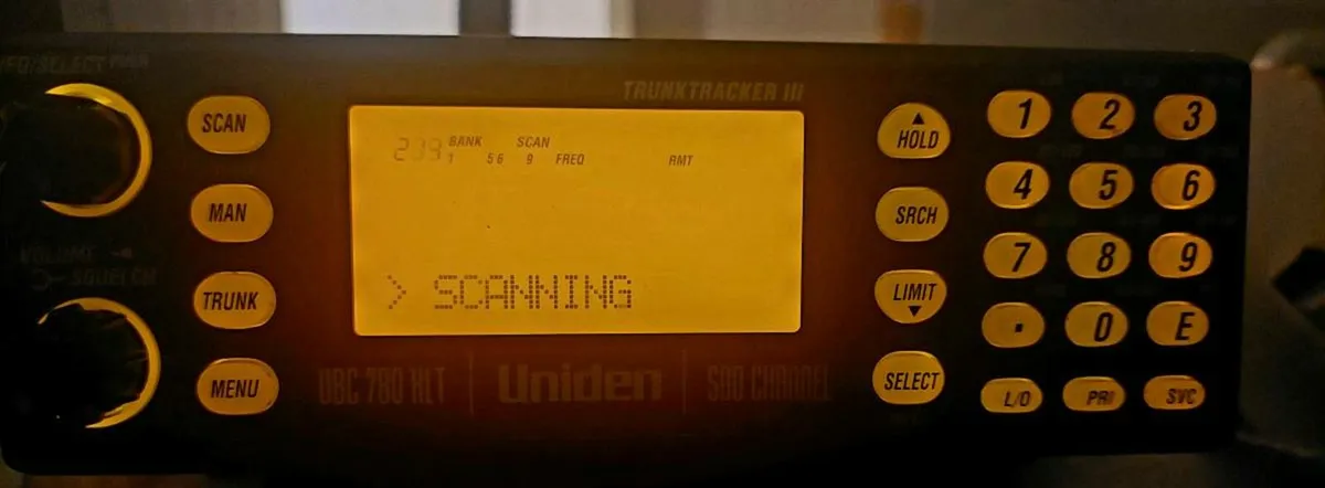 UNIDEN UBC780XLT SCANNER RADIO - Image 2