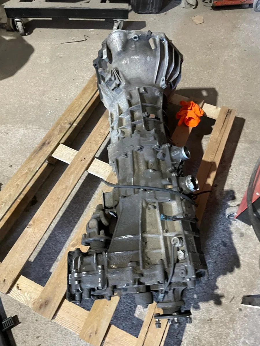 Gear box - Image 1