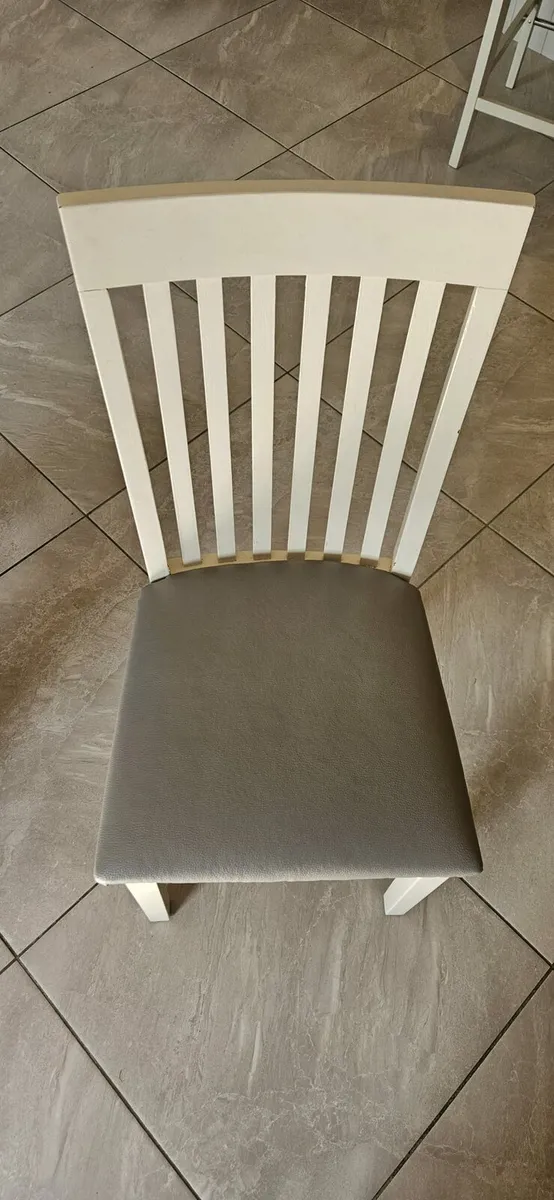 Dining Table - Image 4