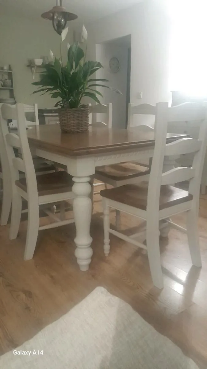 Farmhouse table and 6 chairs