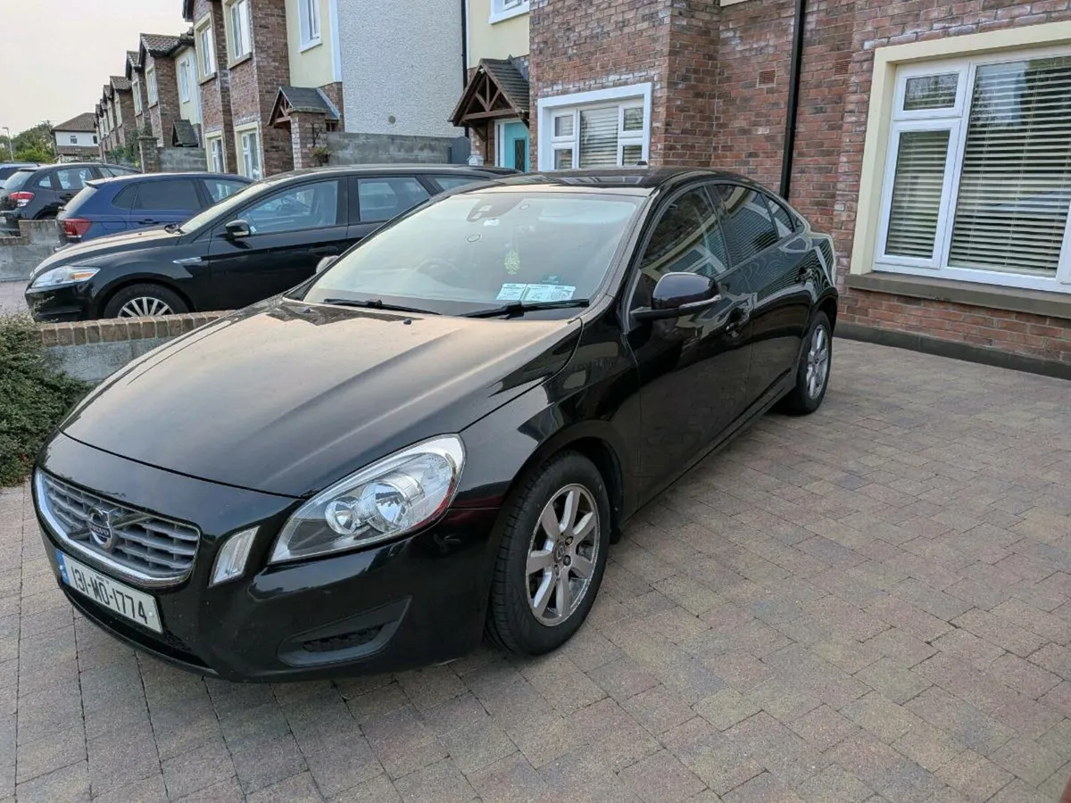 2013 Volvo S60 - Image 3