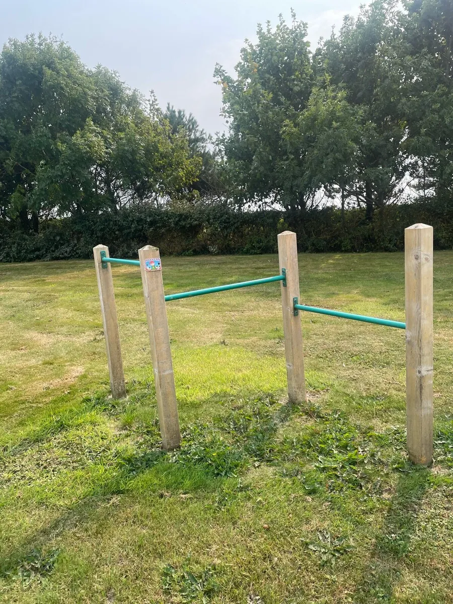 Garden gym bars - Image 2