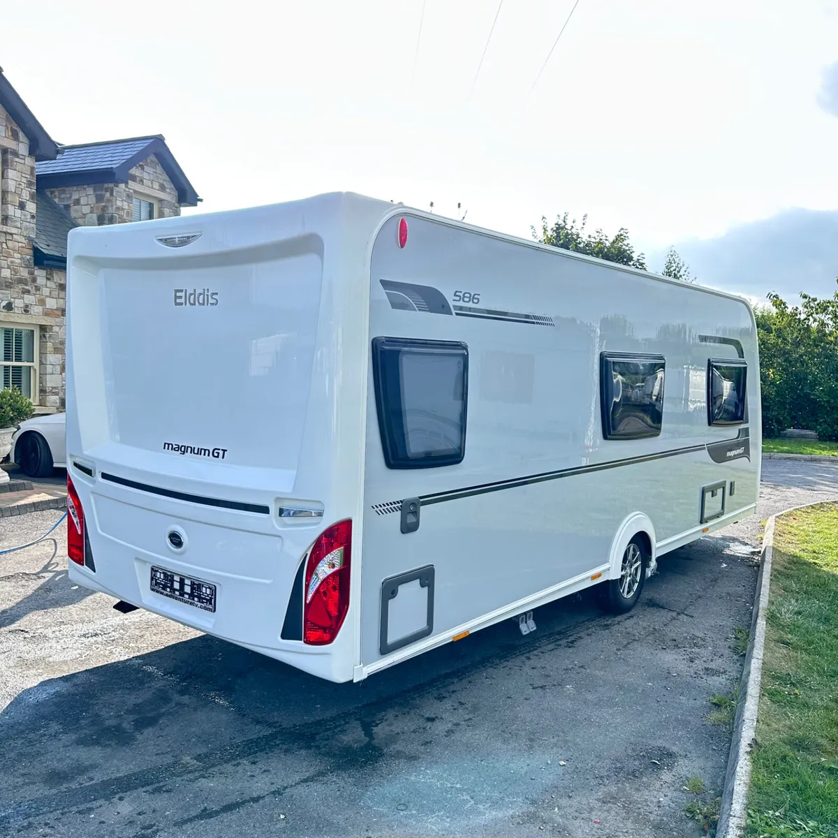 ✨STUNNING 2018 ELDDIS MAGNUM GT 6 BERTH✨ - Image 2