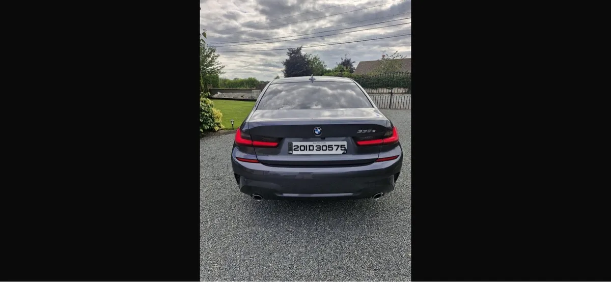 BMW 330e - Image 3