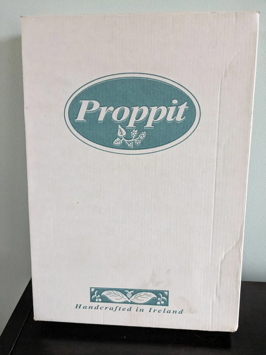 Cookery Book Stand Vintage Poppit brand - Image 2