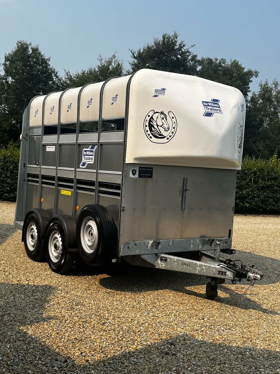 Ifor Williams 10x6 Highroof Livestock Trailer - Image 2