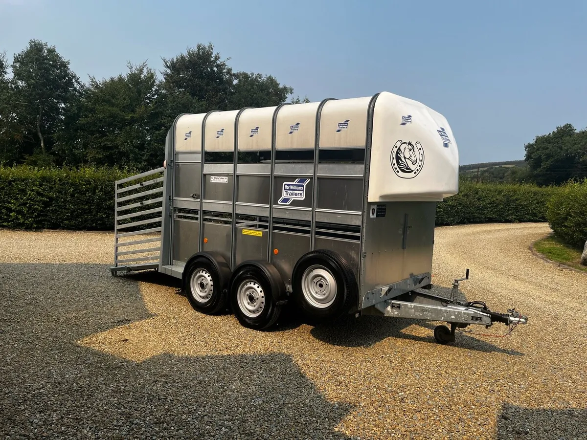 Ifor Williams 10x6 Highroof Livestock Trailer - Image 1