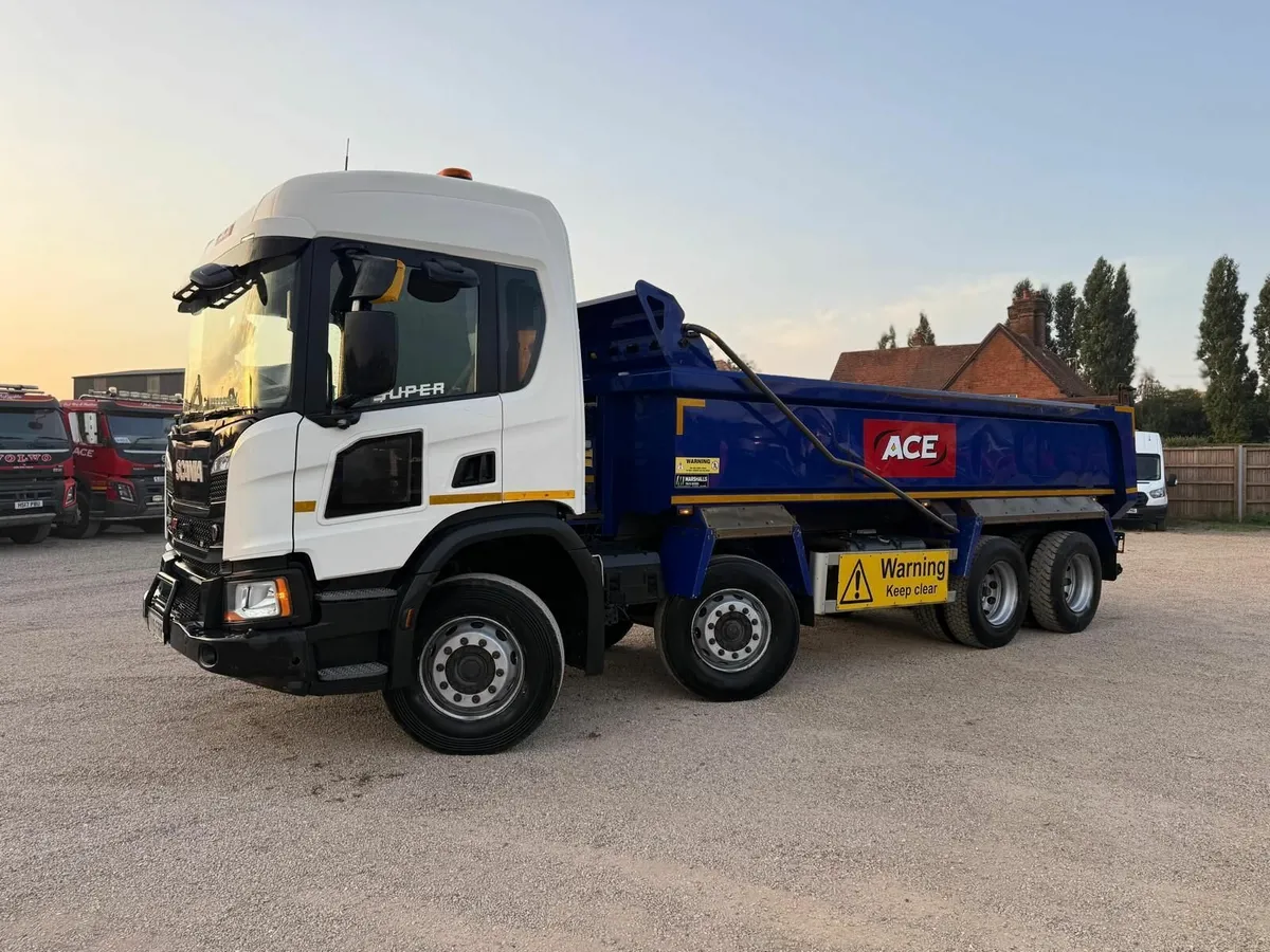 Scania P410 XT Tipper - Image 4