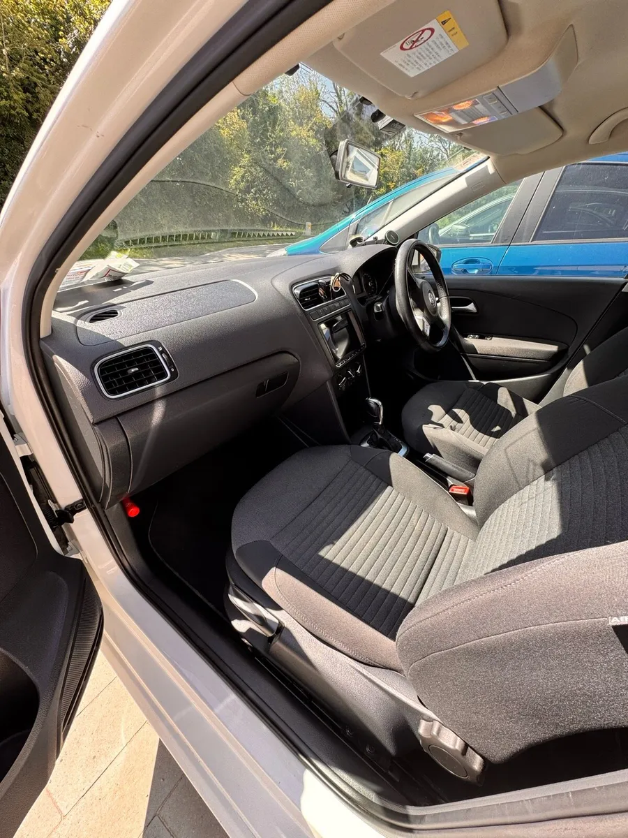 Volkswagen Polo - Image 4