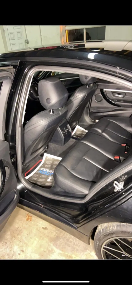 2017 BMW 320D Sports Edition - Image 4