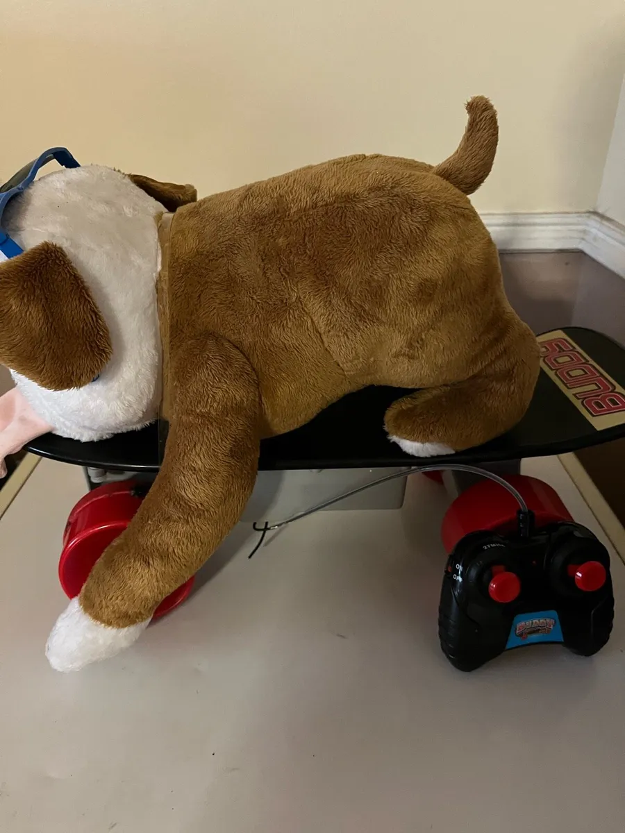 RC Buddy the skate dog - Image 1