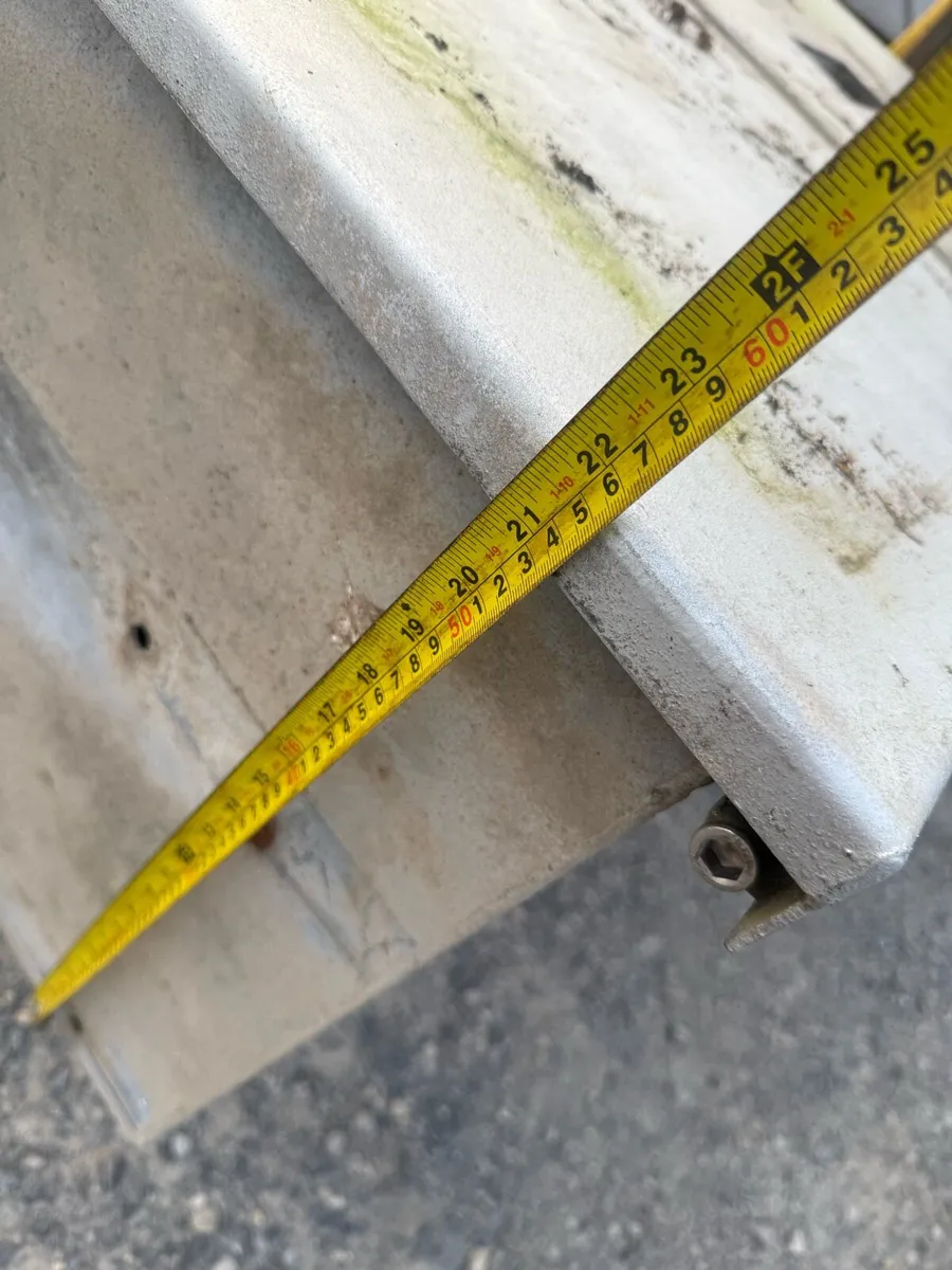 Under carriage boxes - Image 3