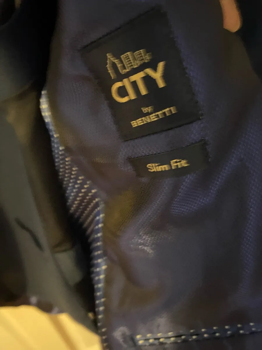 Men’s suit - Image 2