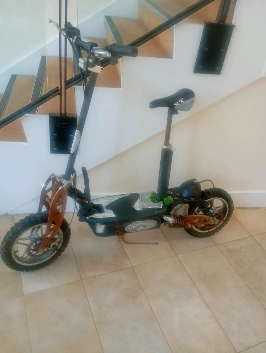 Bikes and scooter needs repairing - Image 1