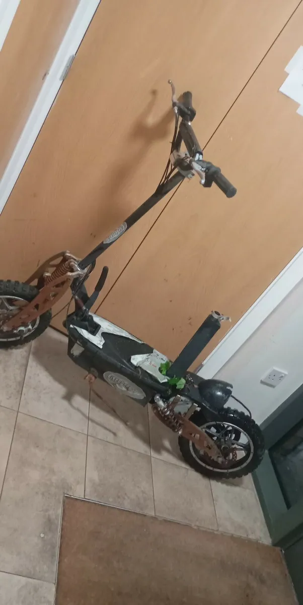 Bikes and scooter needs repairing - Image 3