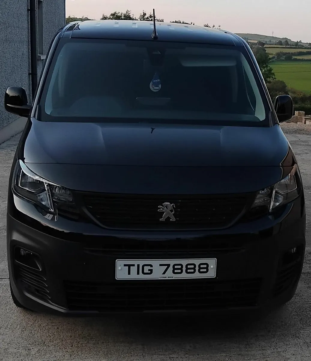 Peugeot PartneAshphelt 2022 - Image 2