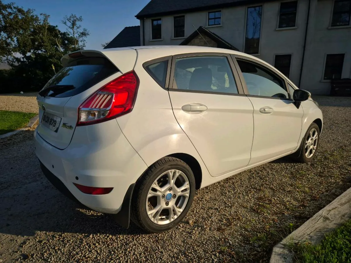 Ford FiestaTdci - Image 2
