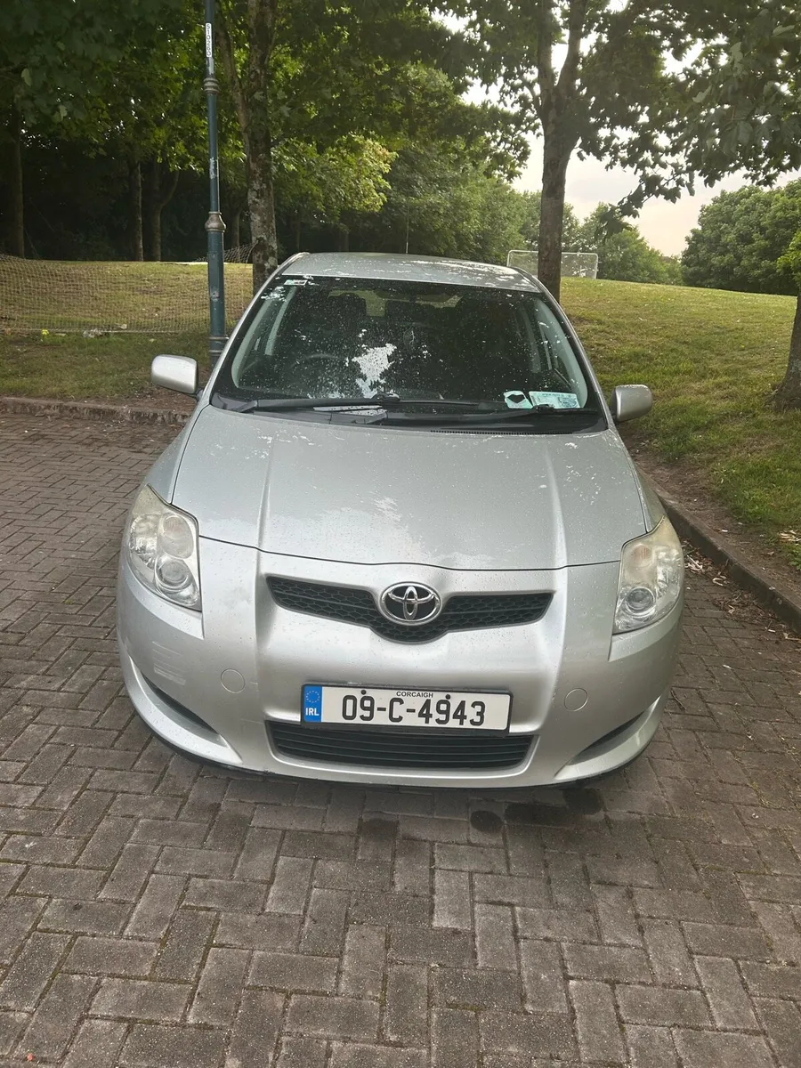 Toyota Auris - Fixer-Upper - Looks Great - Image 1