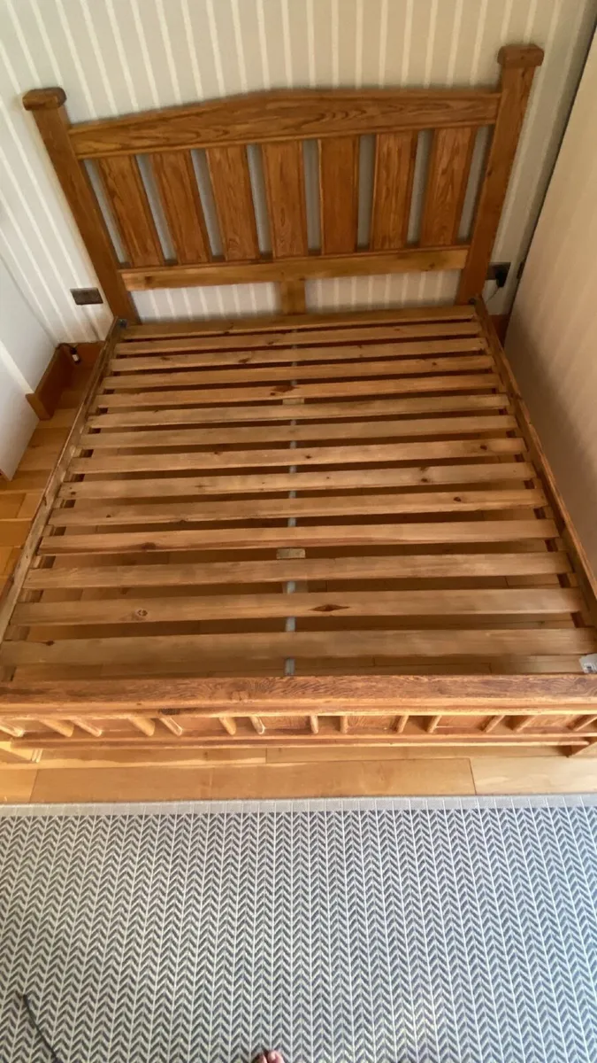 Bed frame  SuperKing - Image 1