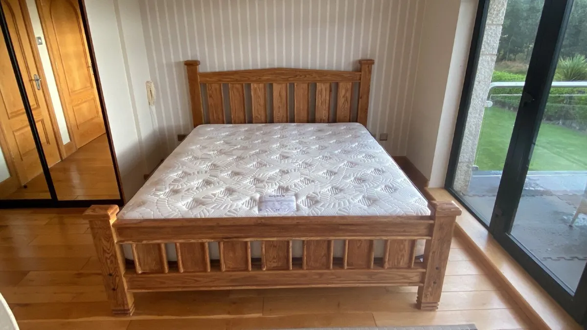 Bed frame  SuperKing - Image 3
