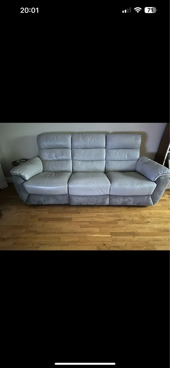 Couch - Image 1
