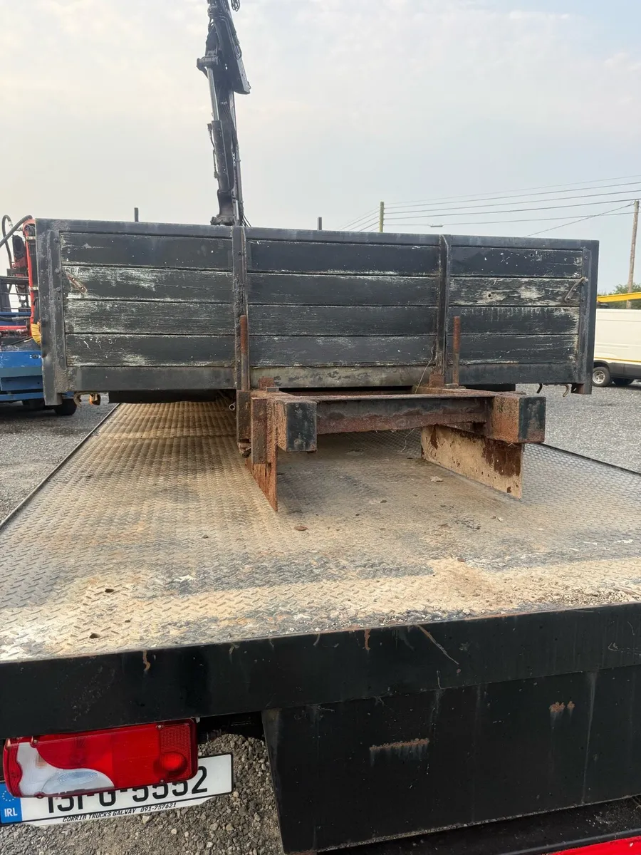 Truck flat body 19 feet long, - Image 4