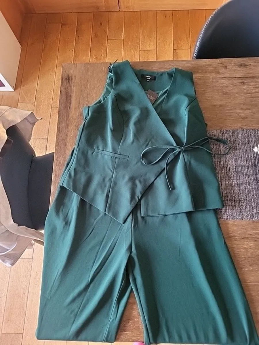 johanna Hope trouser and waistcoat set - Image 2